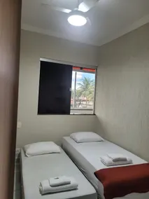 Apartment with double hydro, air-conditioning and garage - Image 4