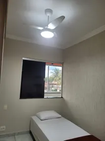 Apartment with double hydro, air-conditioning and garage - Image 3