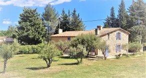 beautiful & large property with pool. - Image 4