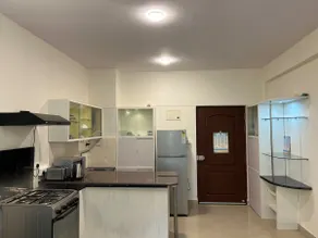 02 Flamingo | Studio in Benaulim by Nirvana Abode - Image 3