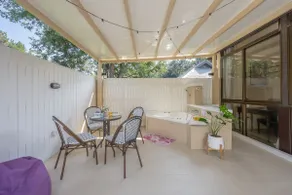 Garden Villa Retreat | Family & Pet Friendly - Image 3