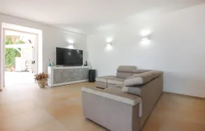 Amazing home in Laureana Cilento - Image 3