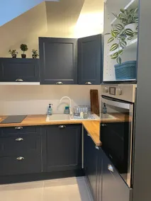 2BR Apartment • Free Parking • Near Geneva - Image 3