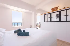 Seafront with Stunning Sea View · Valras'Loc - Image 3