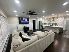Beautiful ranch in Pineville - Image 2