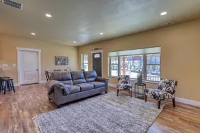 Modern 2BR BH Retreat Condo • Near Mt Rushmore - Image 4