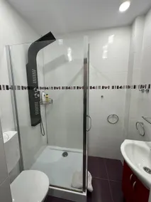 Golden City-Centre Apartment. Premium experience - Image 5