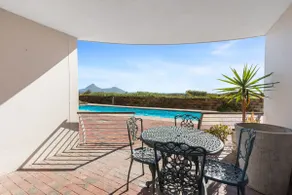 Leisure Bay 117 - Image 2