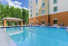 Relaxation Awaits near Theme Parks! - Image 3