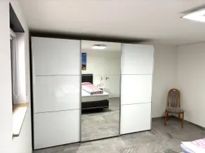 Quiet and spacious home - Image 3