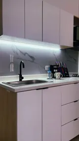 Modern apartment - Image 5