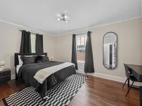 Black and white chic retreat - Image 3