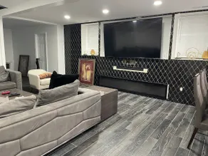 1- bedroom self contained modern Airbnb - Image 2