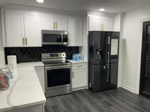 1- bedroom self contained modern Airbnb - Image 3