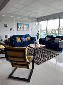 Luxury, comfort and great views. - Image 3