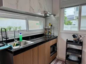 Private 3BR Home | Near Panyaden Esara Kad Farang - Image 3