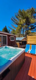 6-Person Jacuzzi Spa > Waterfront & Outdoor Fire Pit - Image 3