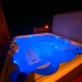 6-Person Jacuzzi Spa > Waterfront & Outdoor Fire Pit - Image 2