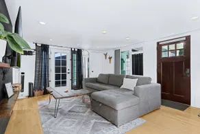Earthy Pearl 1 Bedroom Suite at the Boise Depot - Image 4
