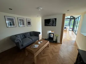 Newly renovated stylish annexe in Kington - Image 2