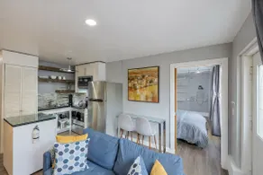 Lux Apt - Image 5