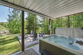 Lakefront Hot tub, dock, game room, kayaks & SUP - Image 3