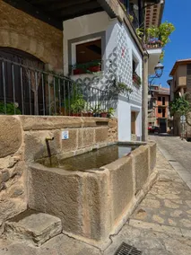 Casa la fuente 8 - Image 2