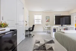 Private Studio Near Rutgers - Quick NYC Access - Image 4