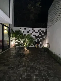 Apartment with its own garden. - Image 3