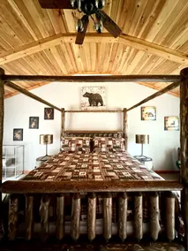 Whispering Creek Lodge  - Water views from every window - Image 5