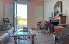 2 bedroom pet friendly home in Ponthoile - Image 3