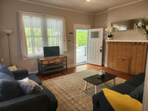 Cozy pet friendly home in Columbus (Unit B) - Image 3