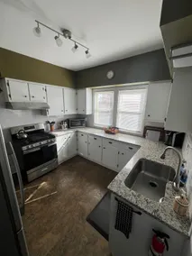 Kalamazoo Stays #1 Downtown 2 bd/1 bath Apt. - Image 2