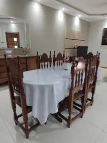 Spacious House Perfect for Your Stay! - Image 5
