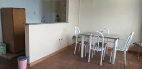 Lari Inn Seasonal House - Image 2