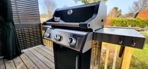 Luxury home with hot tub, PS5, EV, 75-inch 4k TV, & BBQ - Image 3