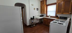 Peaceful 2br Apt close to downtown Cedar Rapids - Image 5