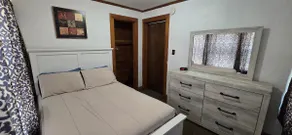 Peaceful 2br Apt close to downtown Cedar Rapids - Image 4