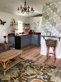 “Spring” Cottage at Farmstead - Image 3