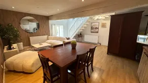 3 bedroom apartment - Image 5