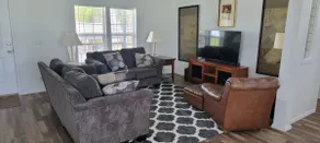 Comfortable Country - Image 2