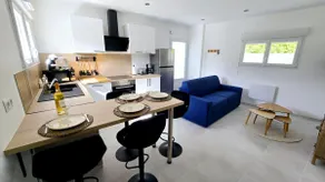 Small new house for one to four people - Image 4