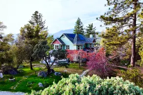 Breathtaking Hilltop Views - Spa, Sauna & Fire Pit - Image 3