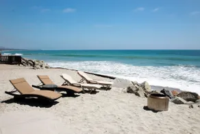 Magical Beach House on the sand - Image 5