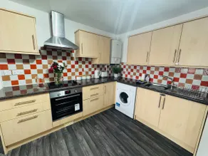 Curwen Apartment - 2 Bedrooms - Sleeps 6 - Image 4