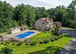 Catskills Villa - Image 4