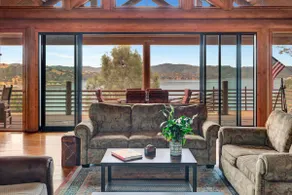 Lake Birth Retreat: Private Dock & Epic Views - Image 3