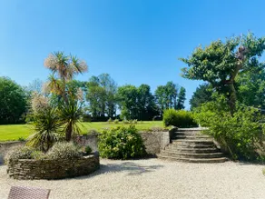 Jacobean Farmhouse, sleeps 10 guests, pet friendly - Image 3