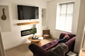Quirky & Comfortable Residence - Image 3