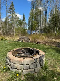 Quiet Lakeside getaway close to Bangor or Acadia! - Image 3